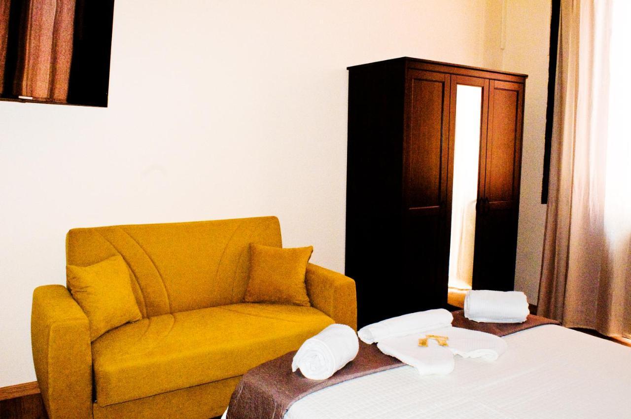B&B Affittacamere Trigona Misterbianco Extérieur photo