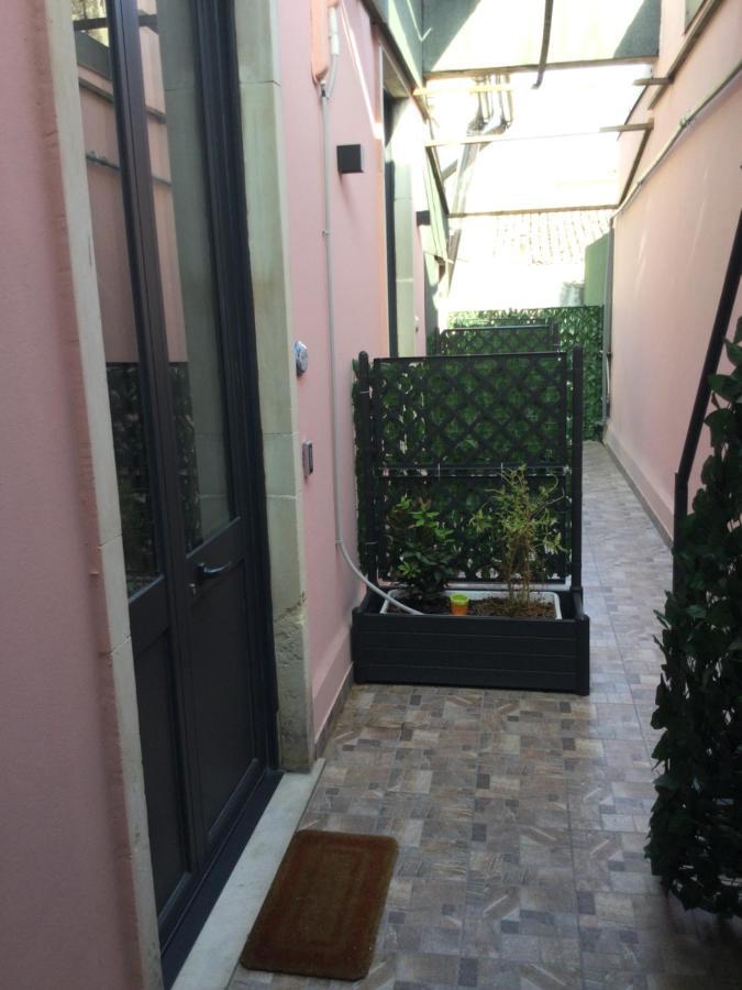 B&B Affittacamere Trigona Misterbianco Extérieur photo